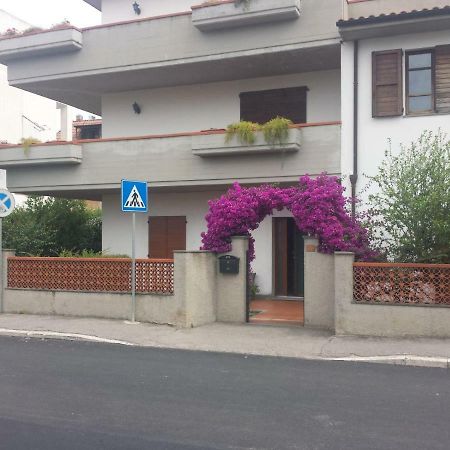 Villa Lory Albinia Exteriör bild
